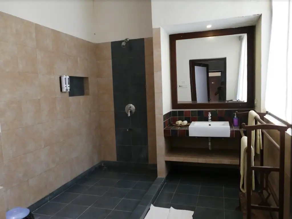 Modern bathroom at Mango Beach Wadi villa